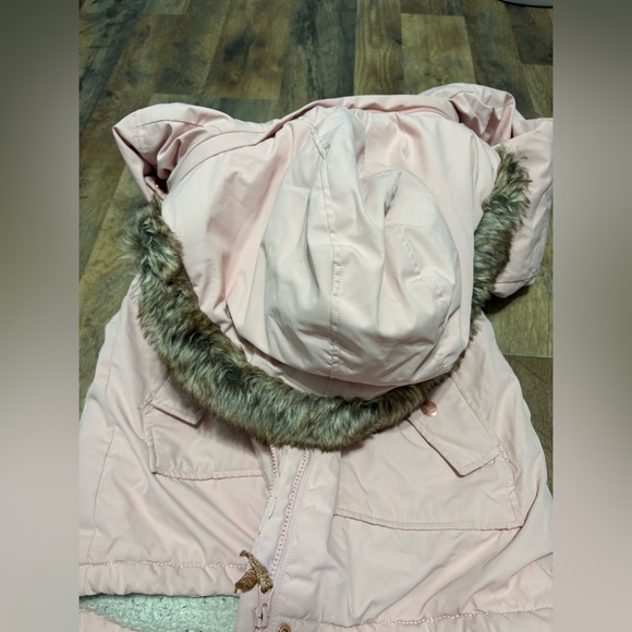 ✨ Girls Pink Faux Fur Hooded Parka | Size 10/12 Warm Winter Coat ✨ - Picture 4 of 13
